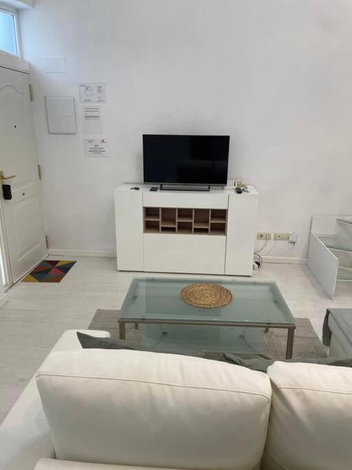 Apartmán Loft En Retiro Madrid Exteriér fotografie
